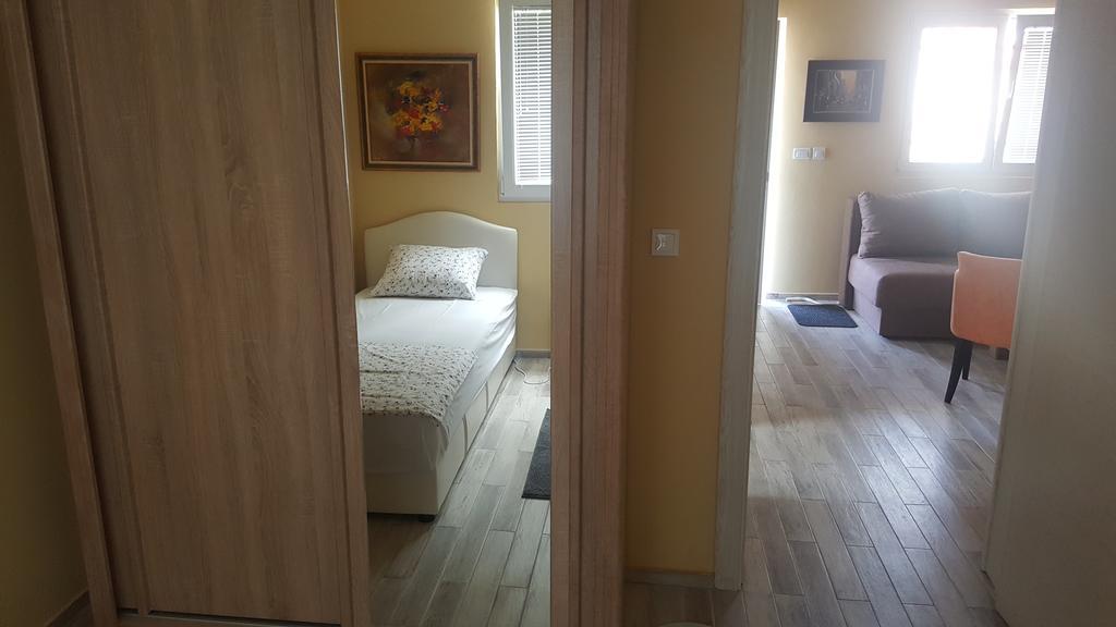 Apartments Kli Kli Utjeha Εξωτερικό φωτογραφία
